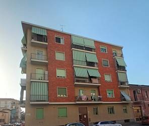 ESTERNO